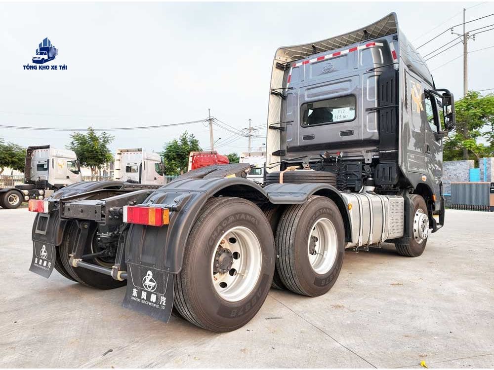 Xe đầu kéo ChengLong H7 470HP