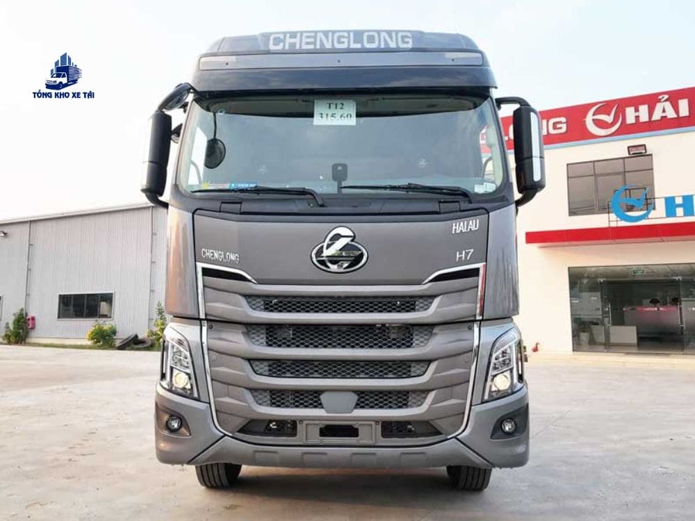 Xe đầu kéo mới
